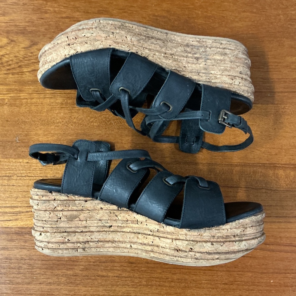 Kelsi Dagger Black Leather Fisherman Gladiator Cork Sandal Size 38EU 7.5US